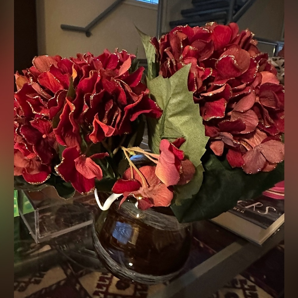 Pottery Barn Elegant Red Hydrangea Arrangement, Set of Two